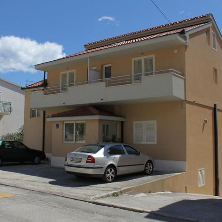 Apartments With A Parking Space Makarska - 6850 Exterior foto